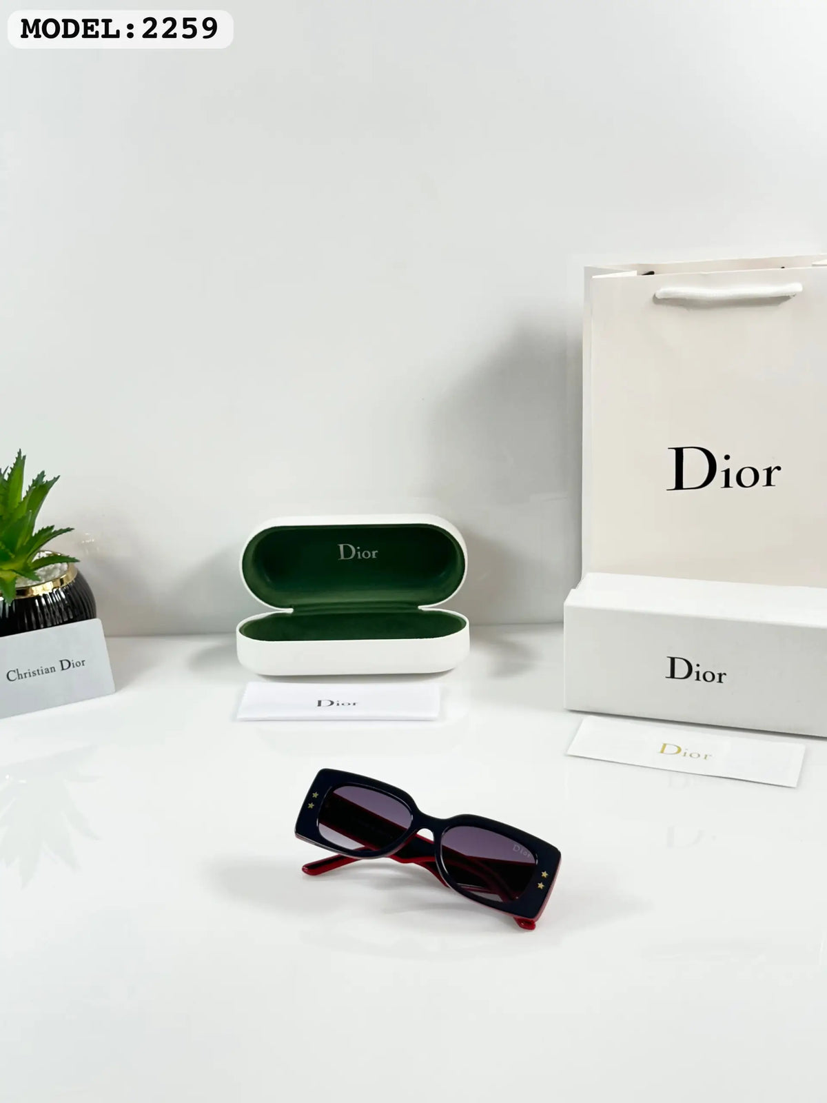 Diorr 2259 Black/Red