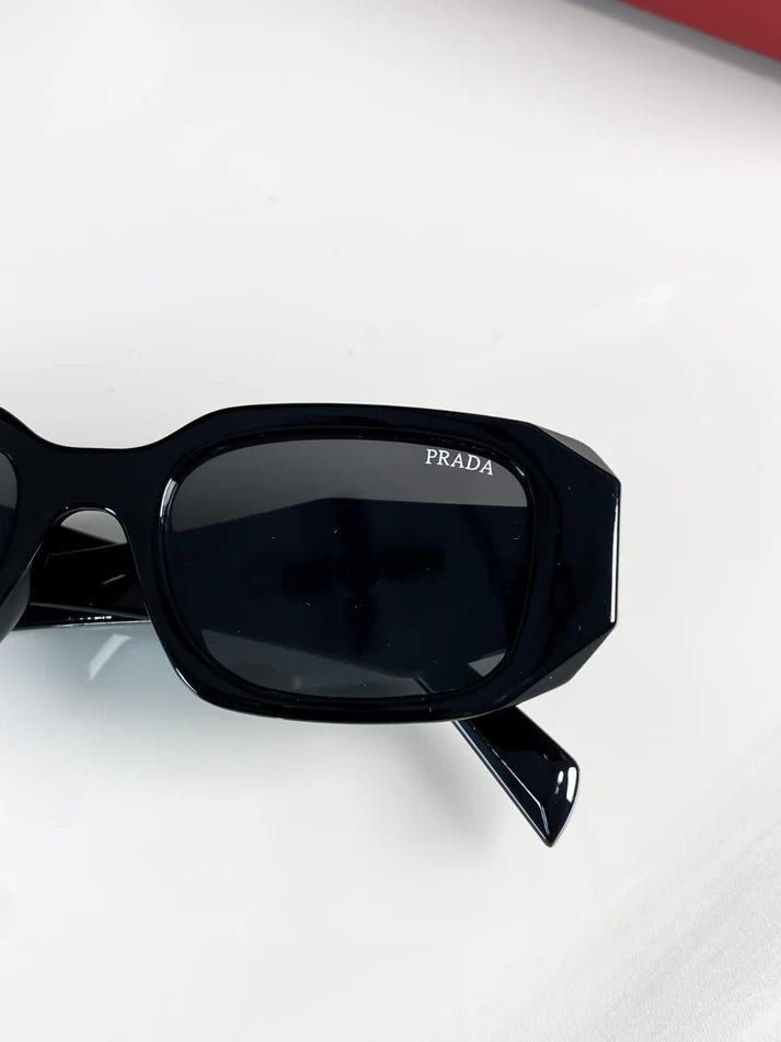 Pradaa 8679 Black