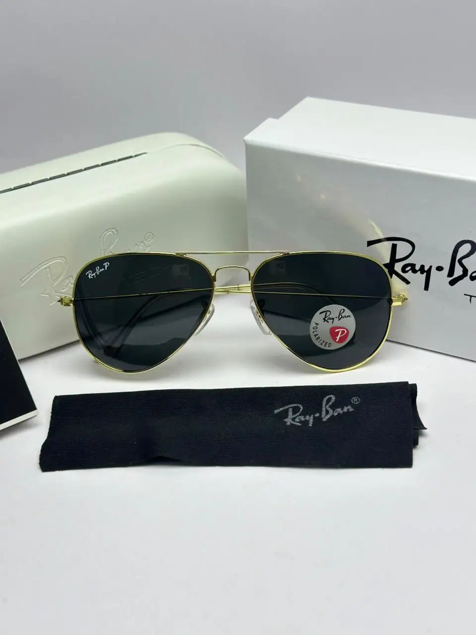 RB 3026 Gold Classic Aviators