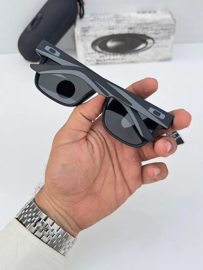 Oakley_ 2262_black_grey