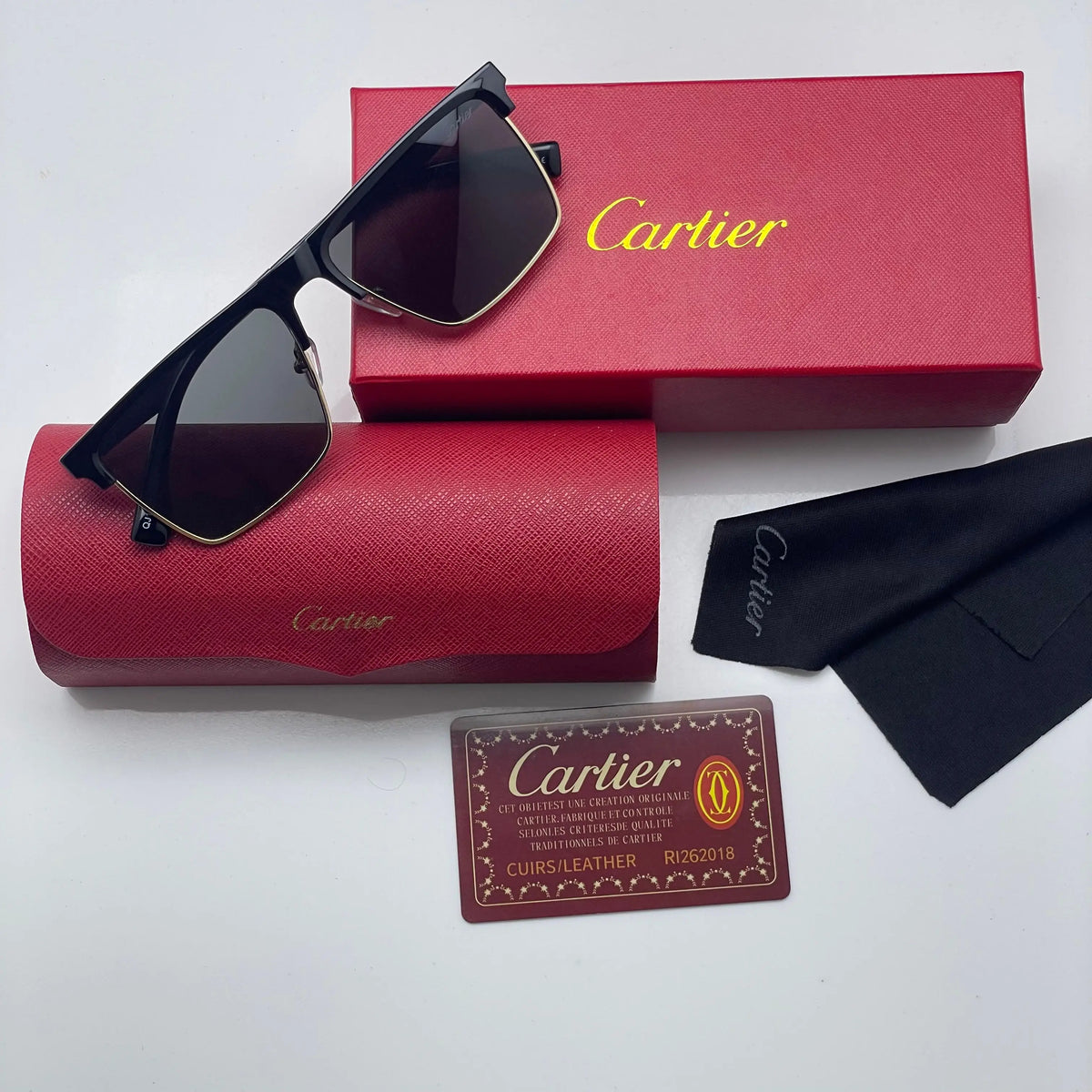 Cartier 18322 Gold Black