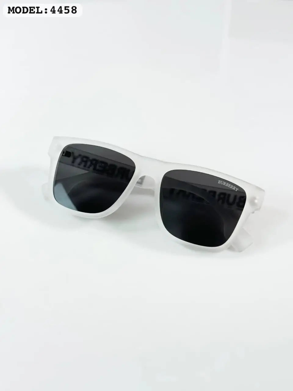 BURBERRYY 4458 ICE BLACK (Premium Quality)