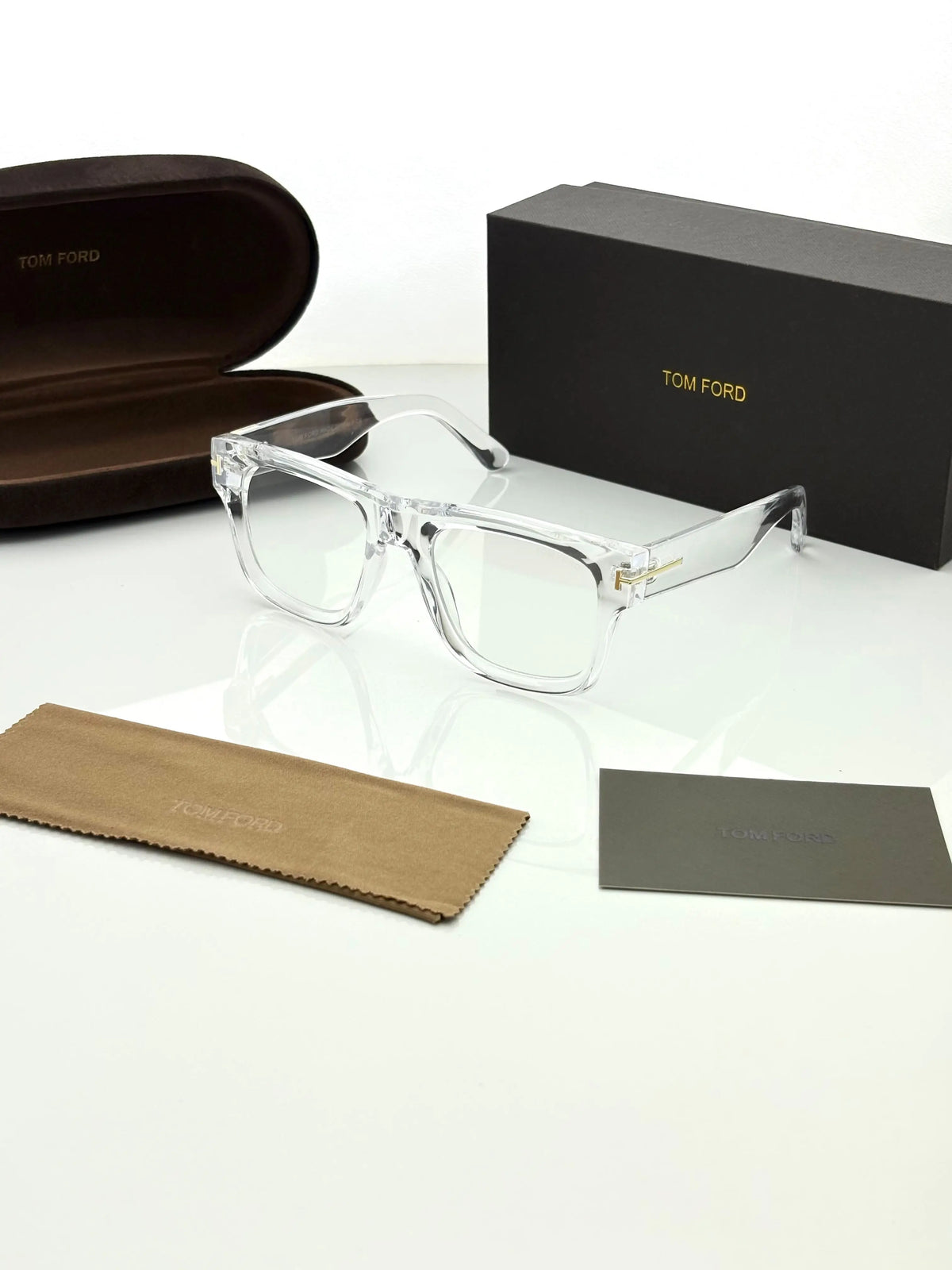 TomForrd 259 Transparent frame