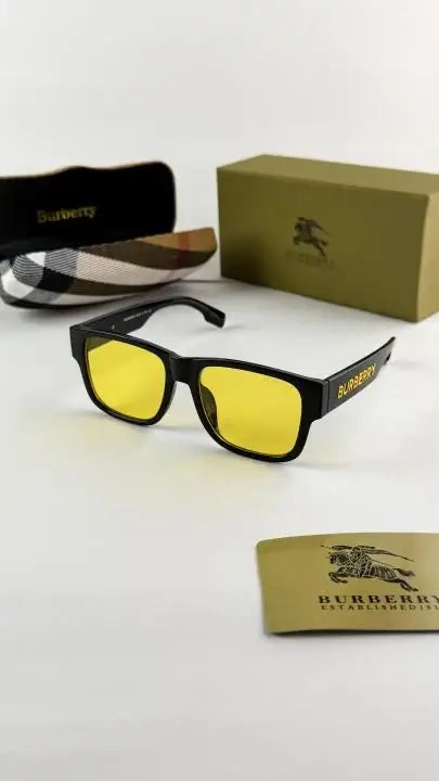 BURRBERRY 4458 ICE BLACK/Yellow (Premium Quality)