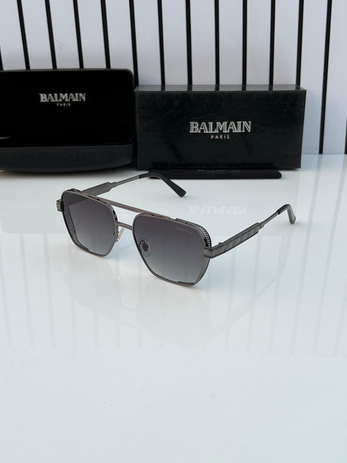 BALMAINN Grey Sunglass