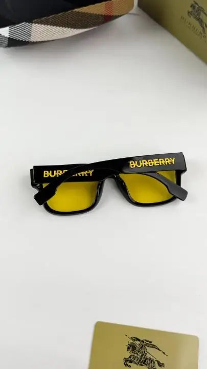 BURRBERRY 4458 ICE BLACK/Yellow (Premium Quality)