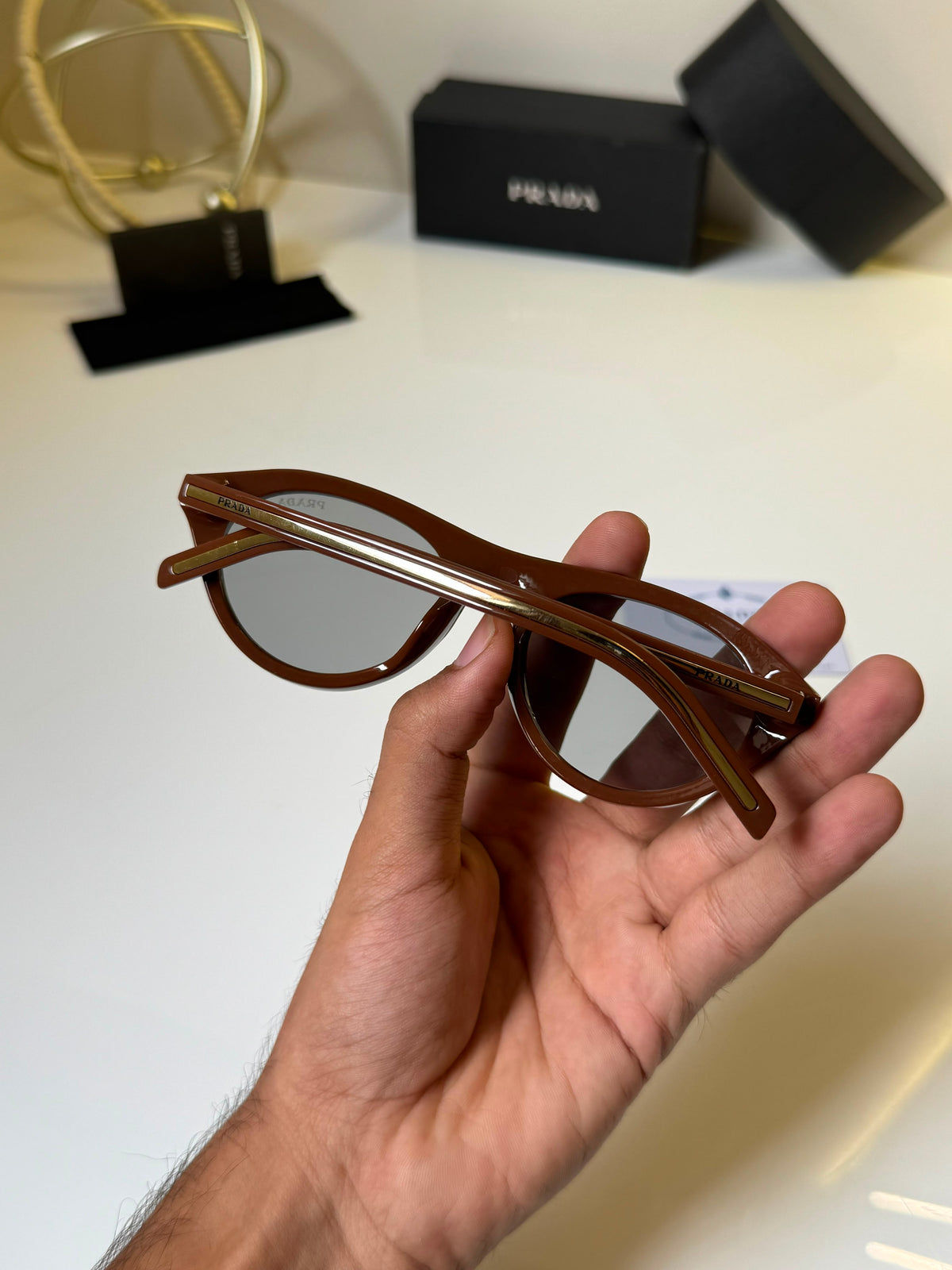 Pradaa 15S Brown Shades