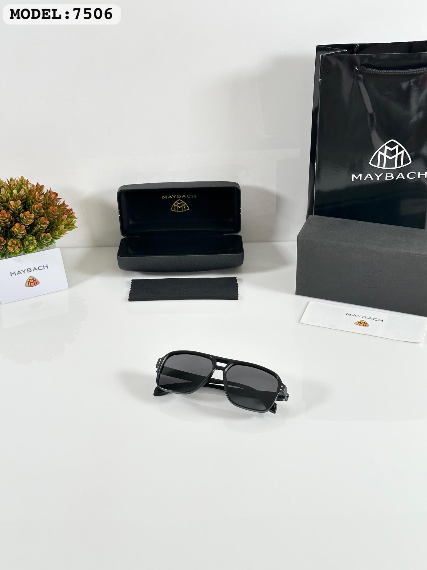 Maybach 7506 Black