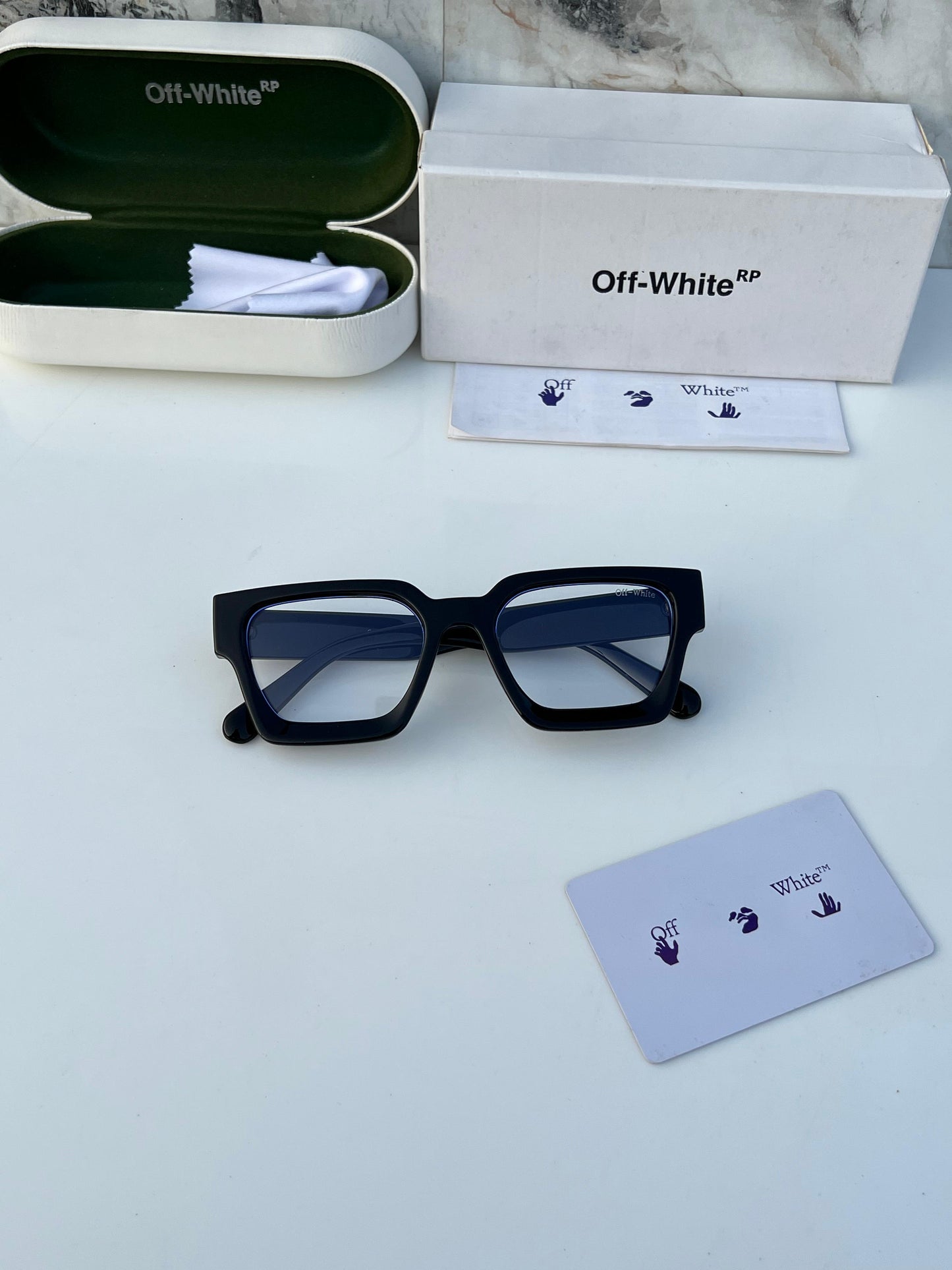OFF White Full Black Frame