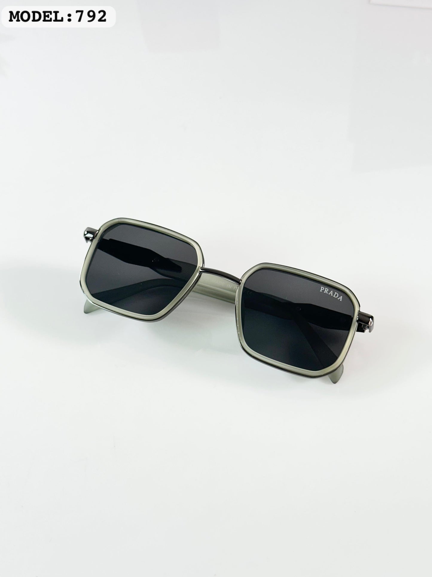Pradaa 792 Grey
