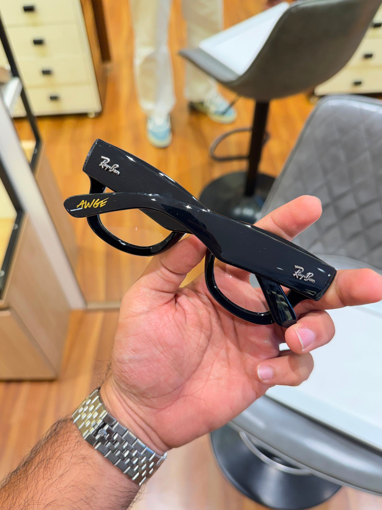 Rayy_Bann 4940 Black Puffer Frame