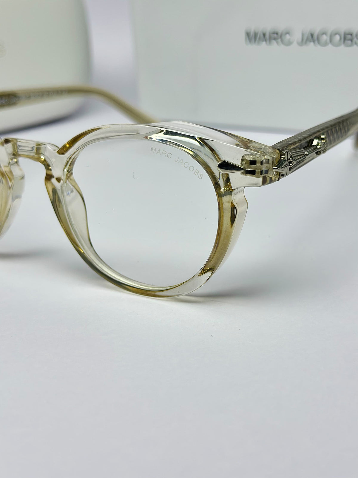 Marcc Jacobss  1161 Transparent Frame