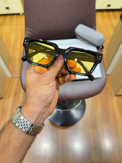 Louiis Vuiiton 3311 Black/Yellow