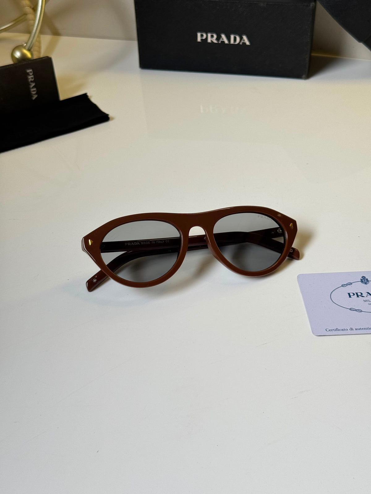 Pradaa 15S Brown Shades