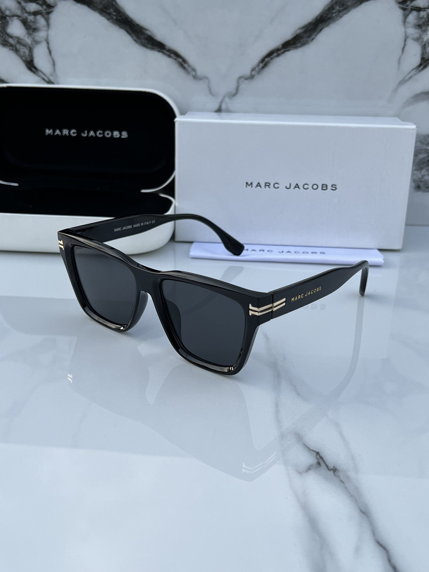 Marc Jacobs 5014 Black Premium
